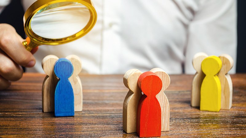 違いを探す様子